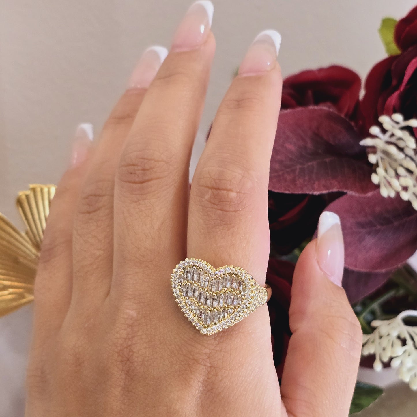 Queen Heart - crystal heart ring