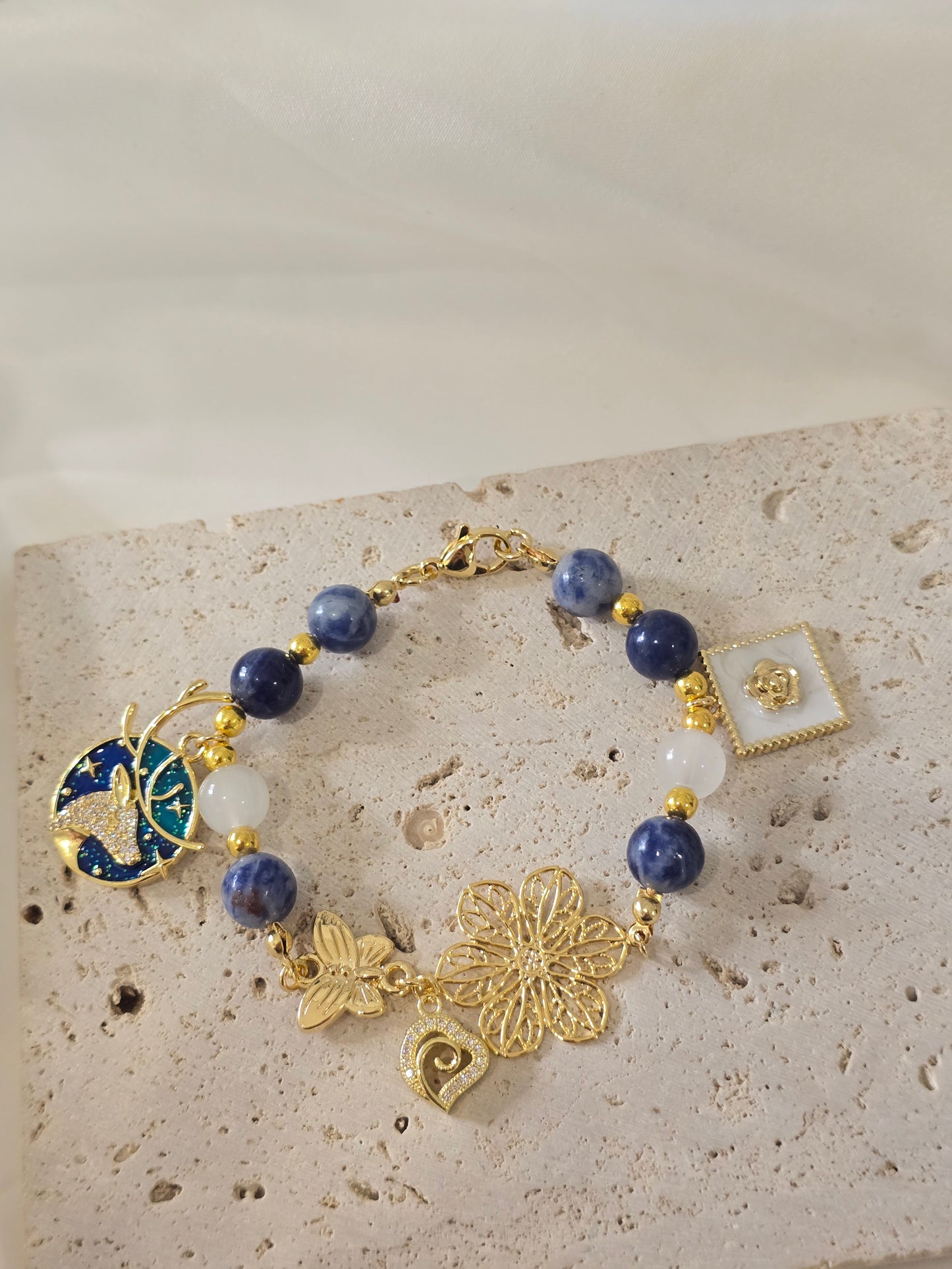I Can – Lapis lazuli bracelet
